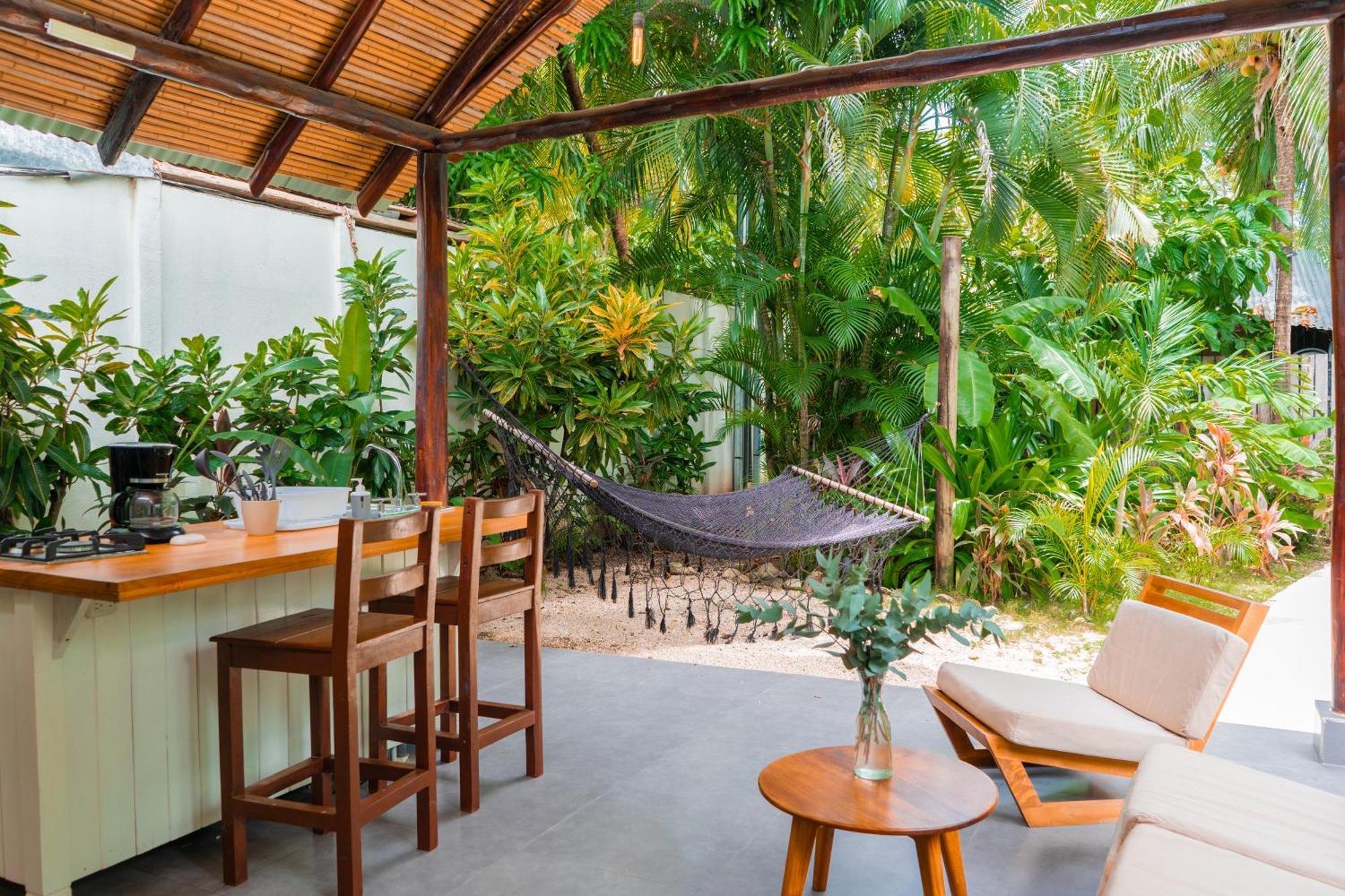 Banana Beach Bungalows Playa Santa Teresa  Екстериор снимка